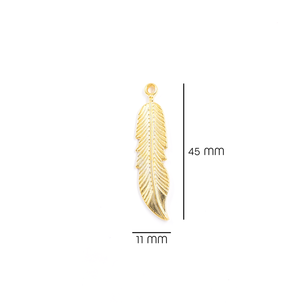 Pluma Dije Zamak